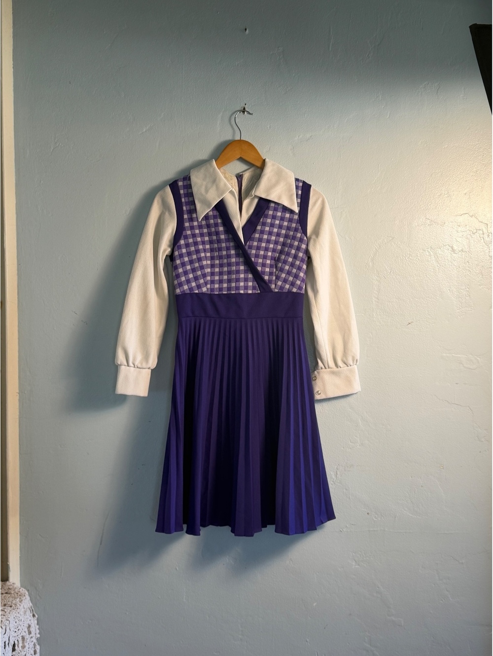 Vintage Purple and White Long Sleeve Pleated Dress with Gingham Bodice